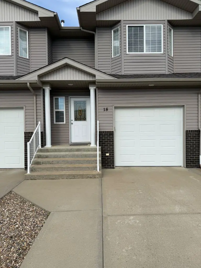 18 Sierra Avenue SW