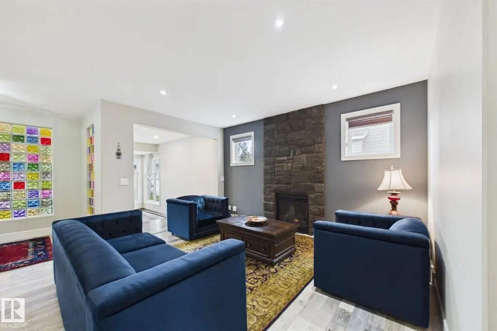 48 Lundberg Crescent 