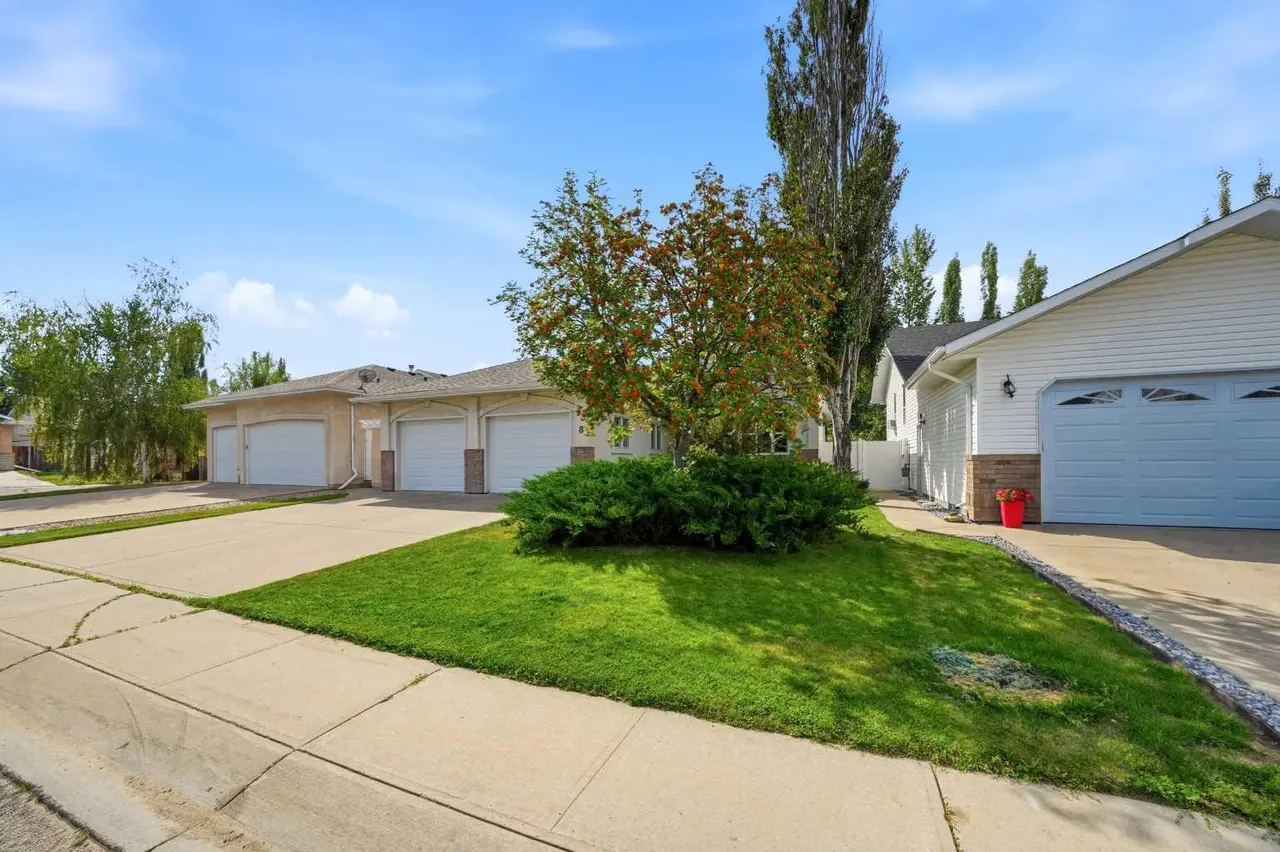 8 Drever Close 