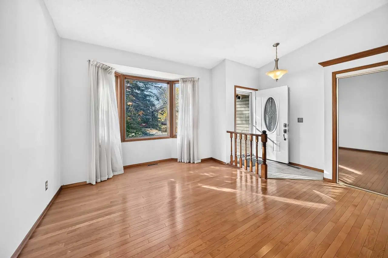 64 Edforth Crescent NW