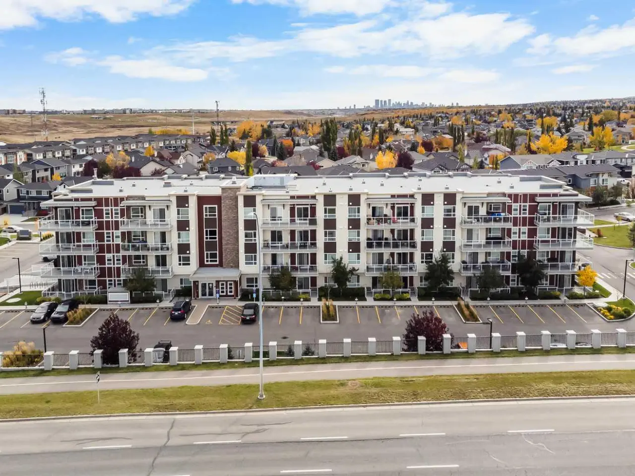 112, 300 Harvest Hills Place NE