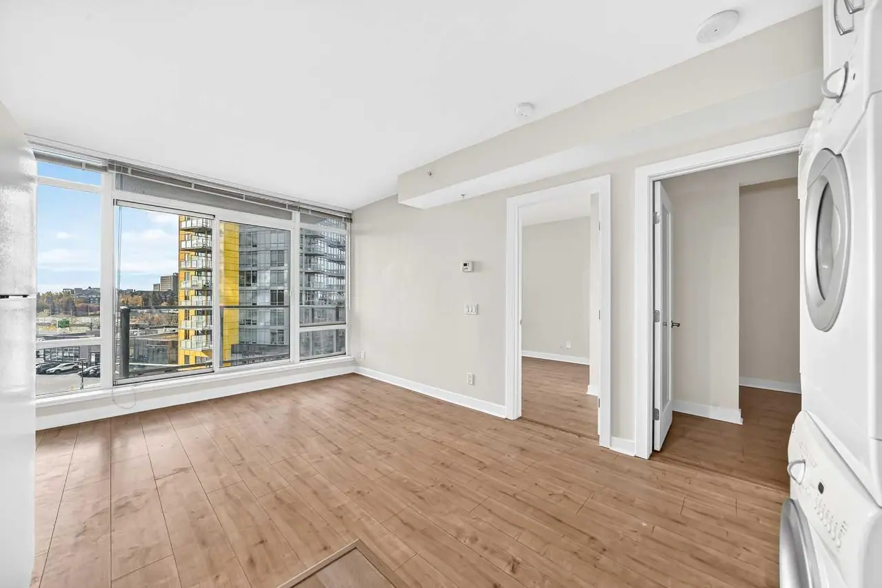 502, 30 Brentwood Common NW