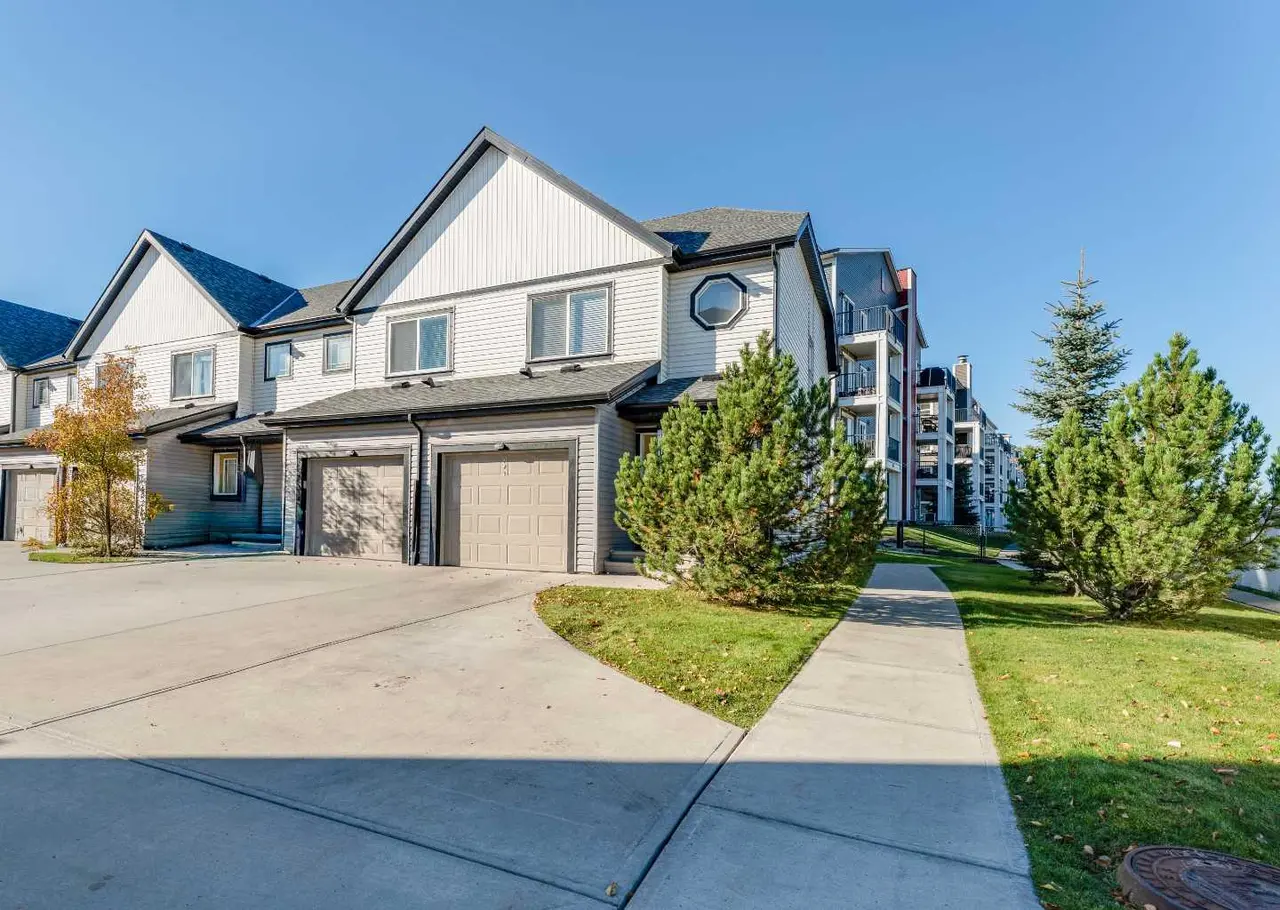 249 Copperpond Landing SE