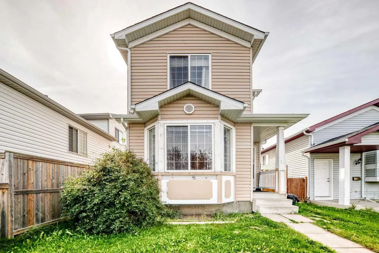 21 MARTIN CROSSING Link NE