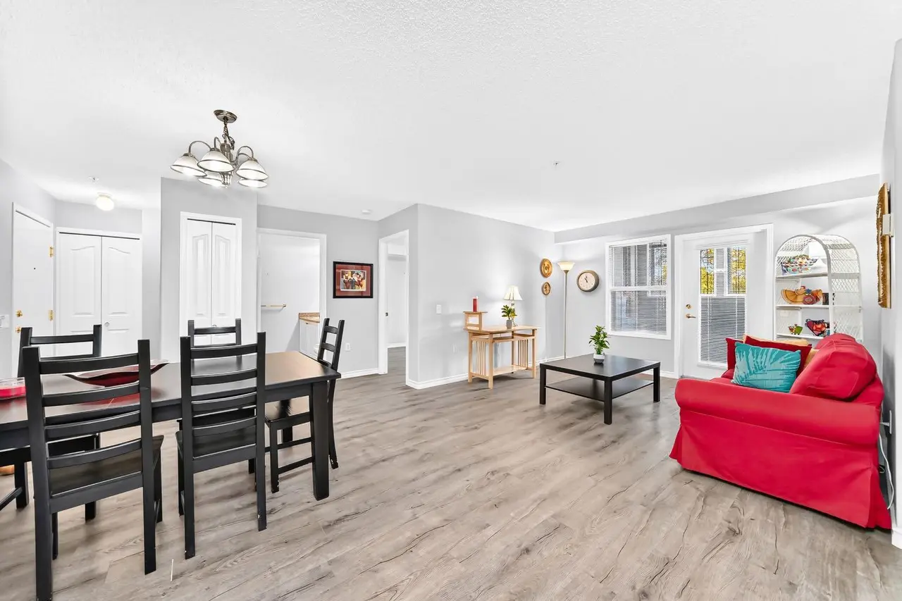 3126, 3000 Millrise Point SW