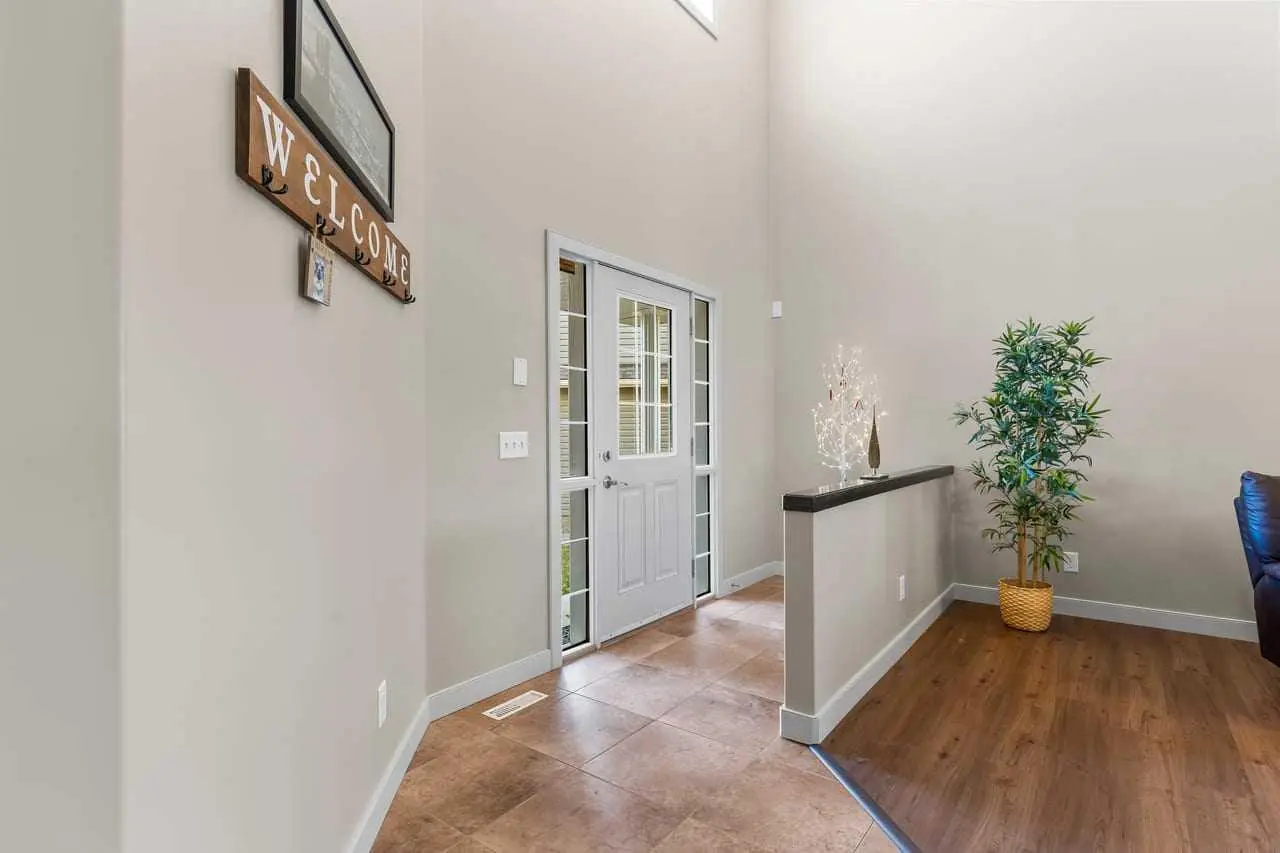 38 Everhollow Green SW