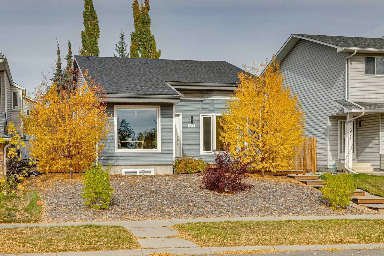 355 Woodbine Boulevard SW