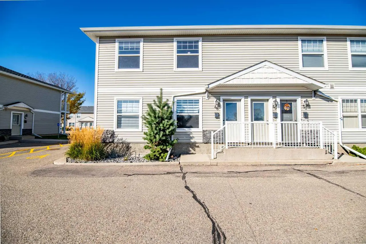 48, 20 Jacobs Close 