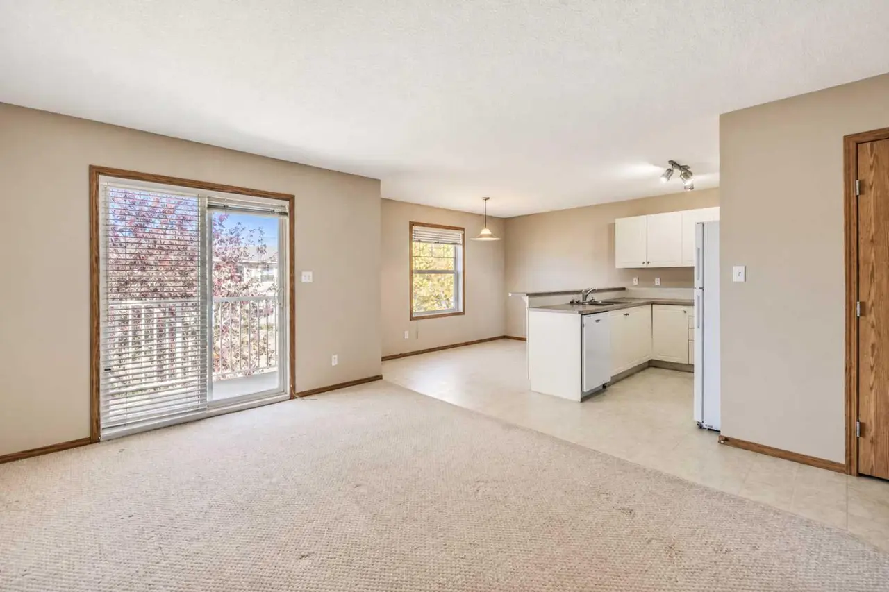 48, 20 Jacobs Close 