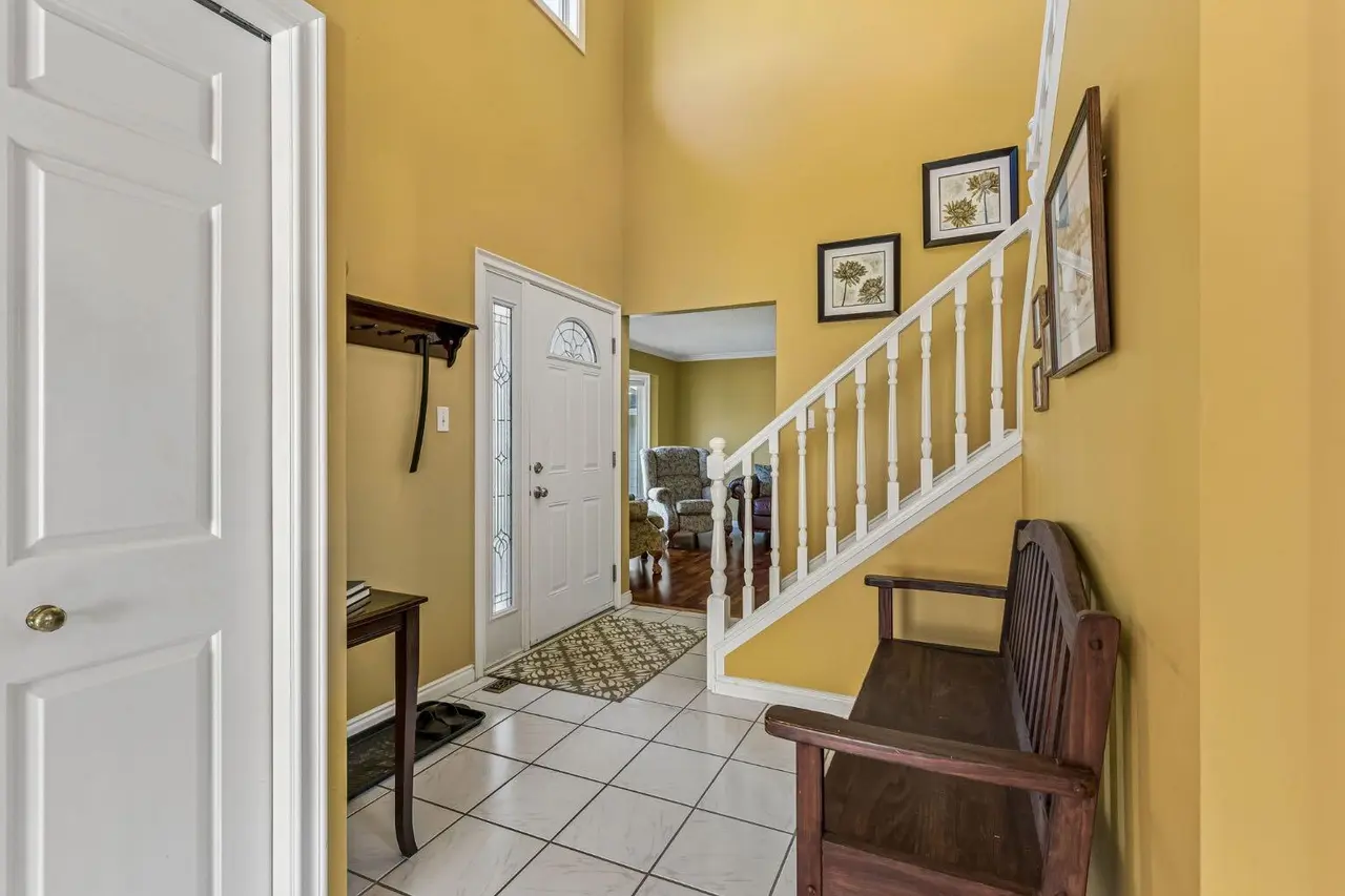 19 Woodbrook Road SW