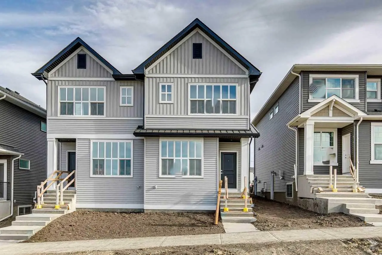 178 Aquila Grove NW
