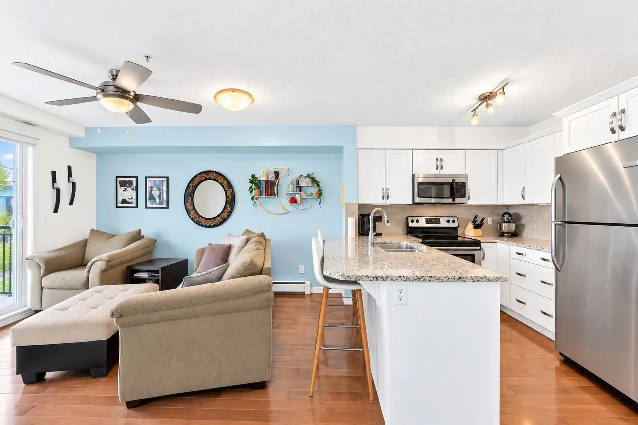 3312, 115 Prestwick Villas SE