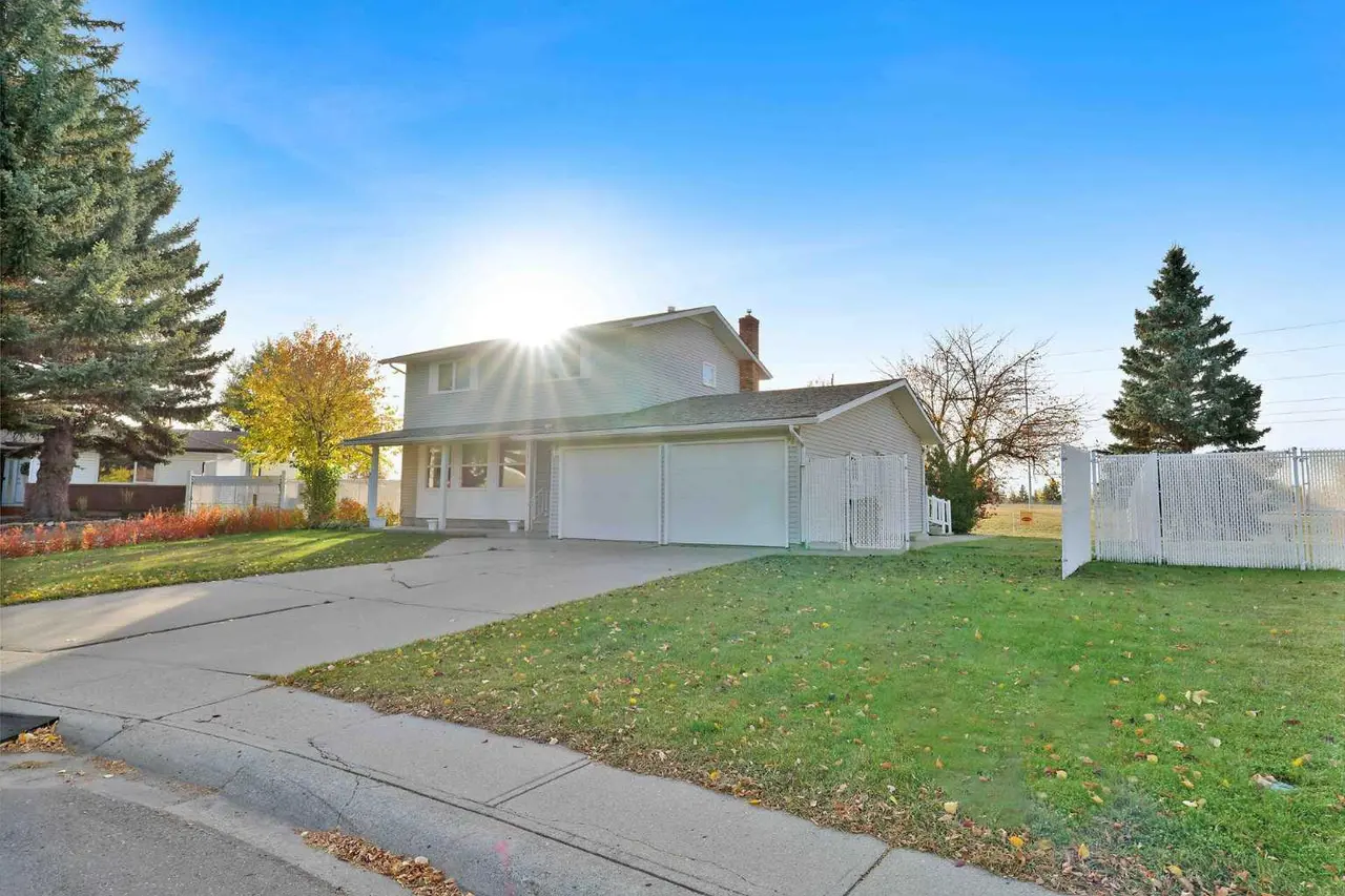 161 Braniff Crescent SW