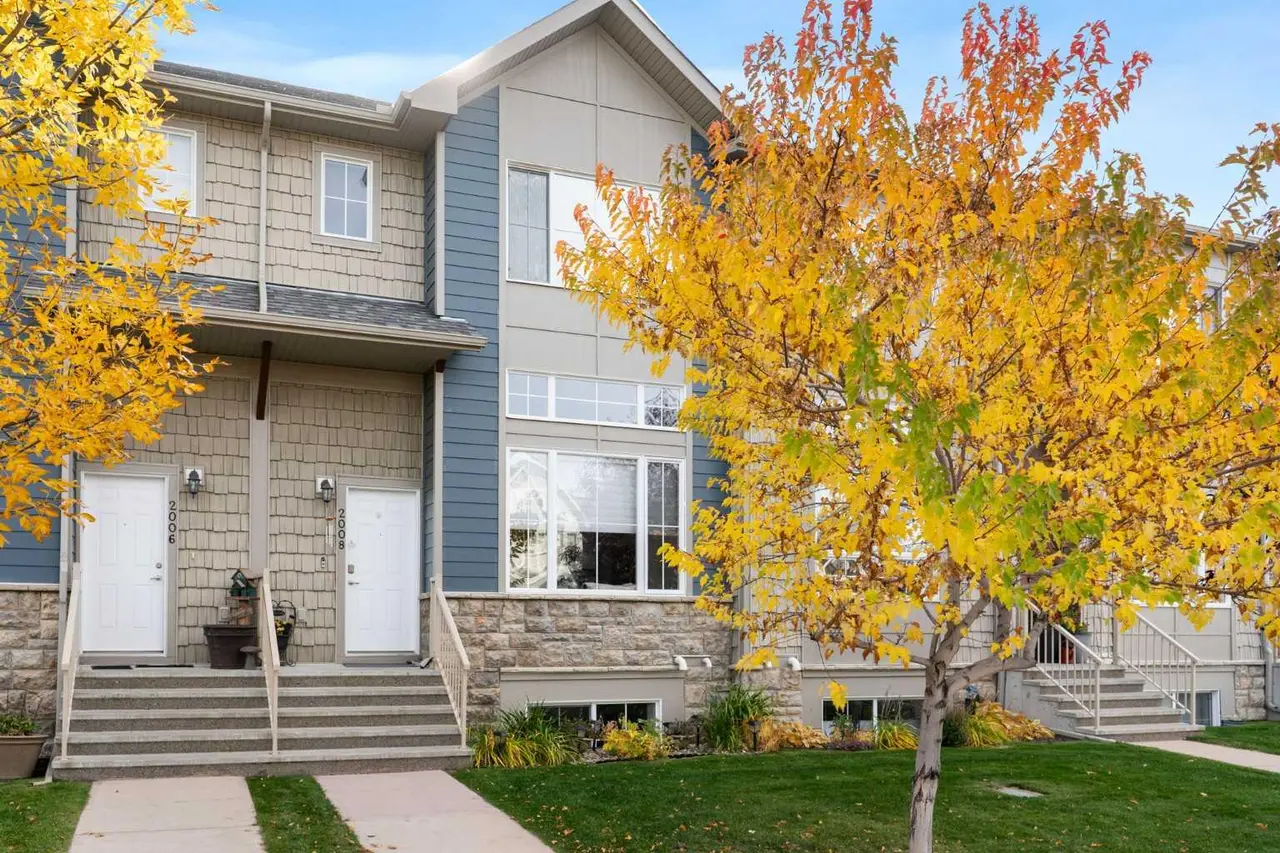 2008, 2370 Bayside Road SW