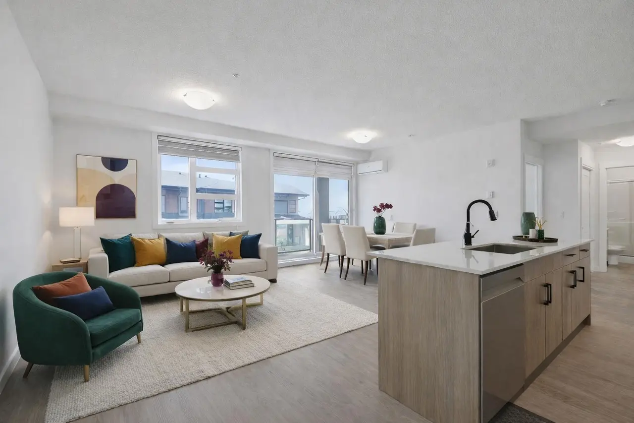 1207, 55 Lucas Way NW