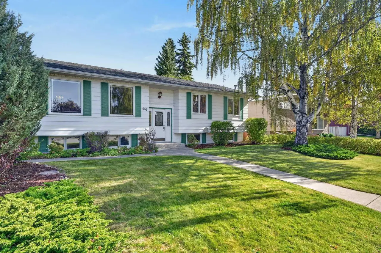 637 Willowburn Crescent SE