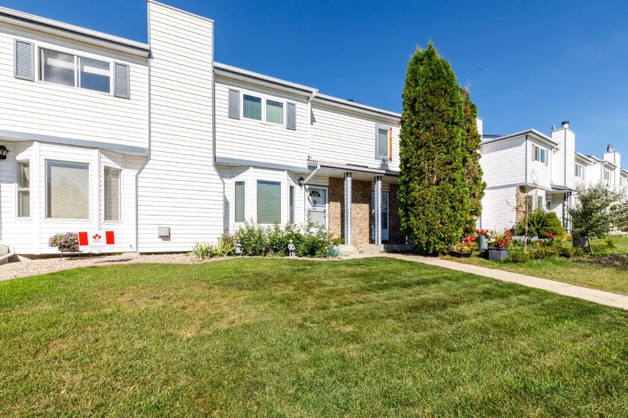 67 Elwell Close 