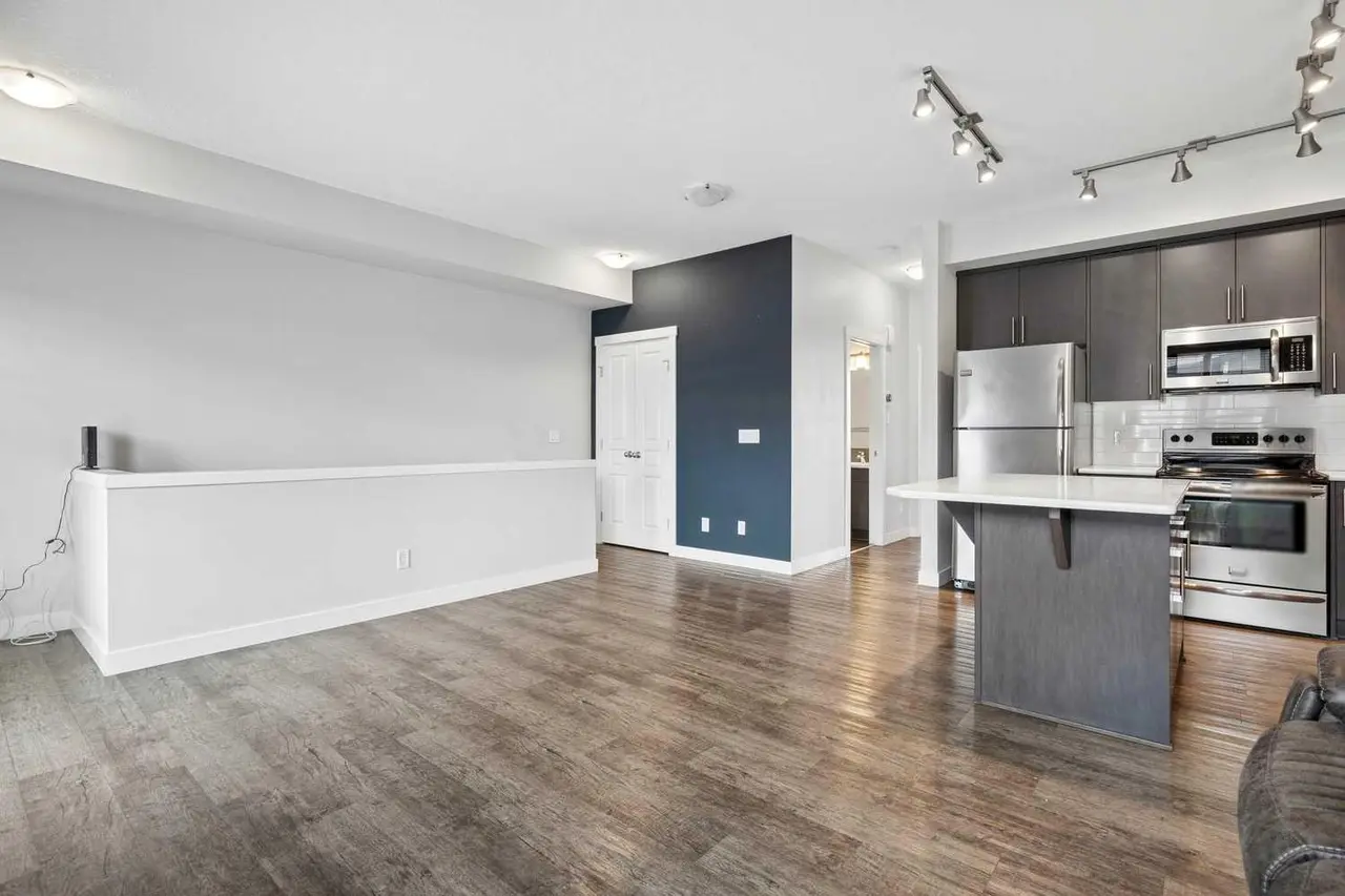 512 Cranford  SE