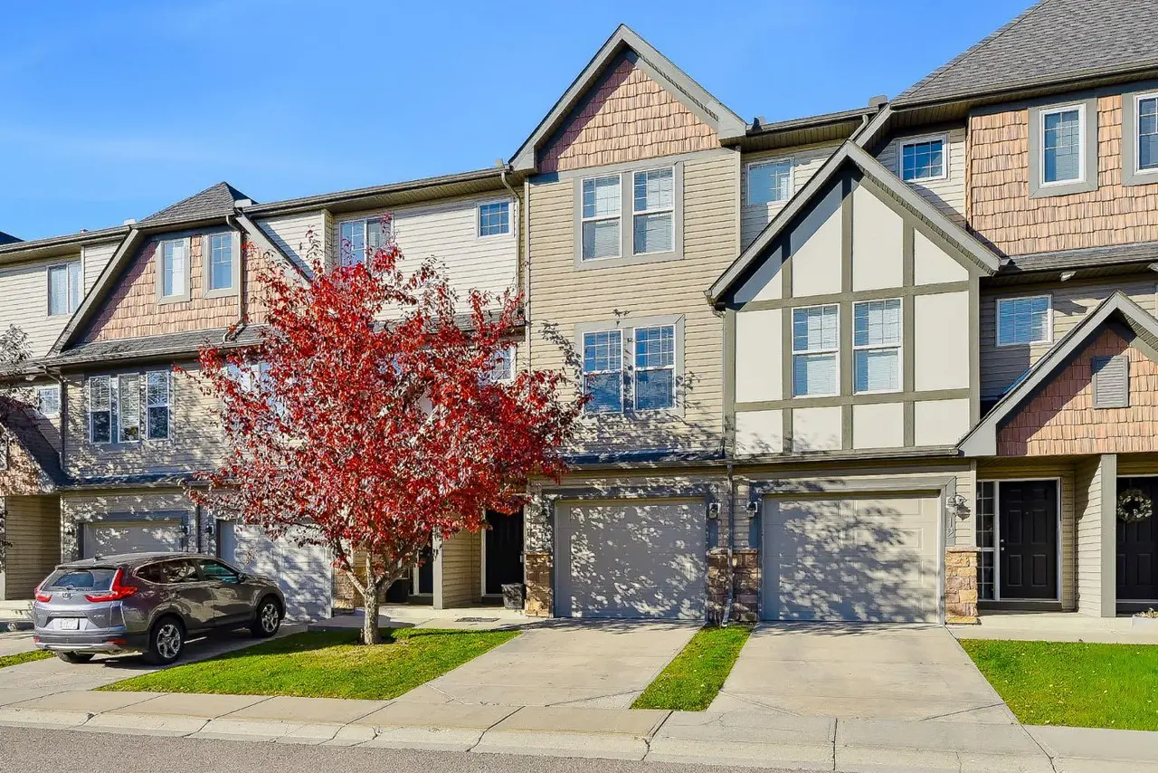 16 Eversyde Park SW