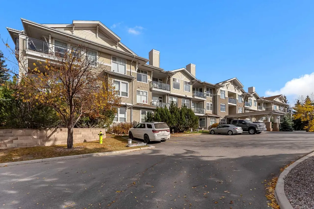 1109, 1010 Arbour Lake Road NW