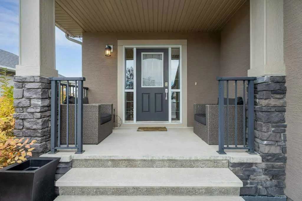 303 Lakeside Greens Drive 