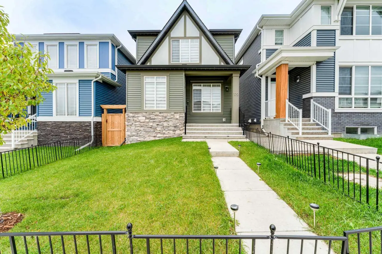 172 Belmont Green SW