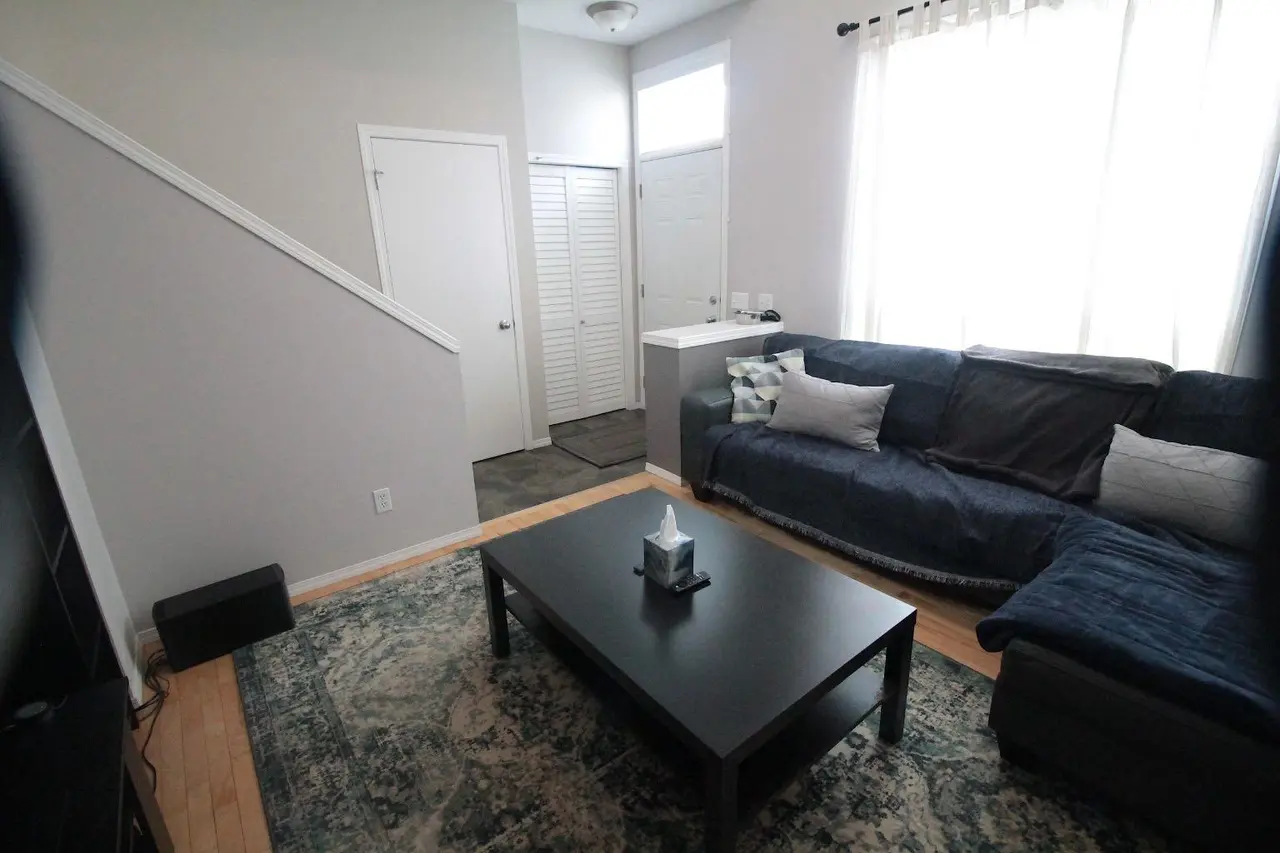 53 Tuscany Court NW