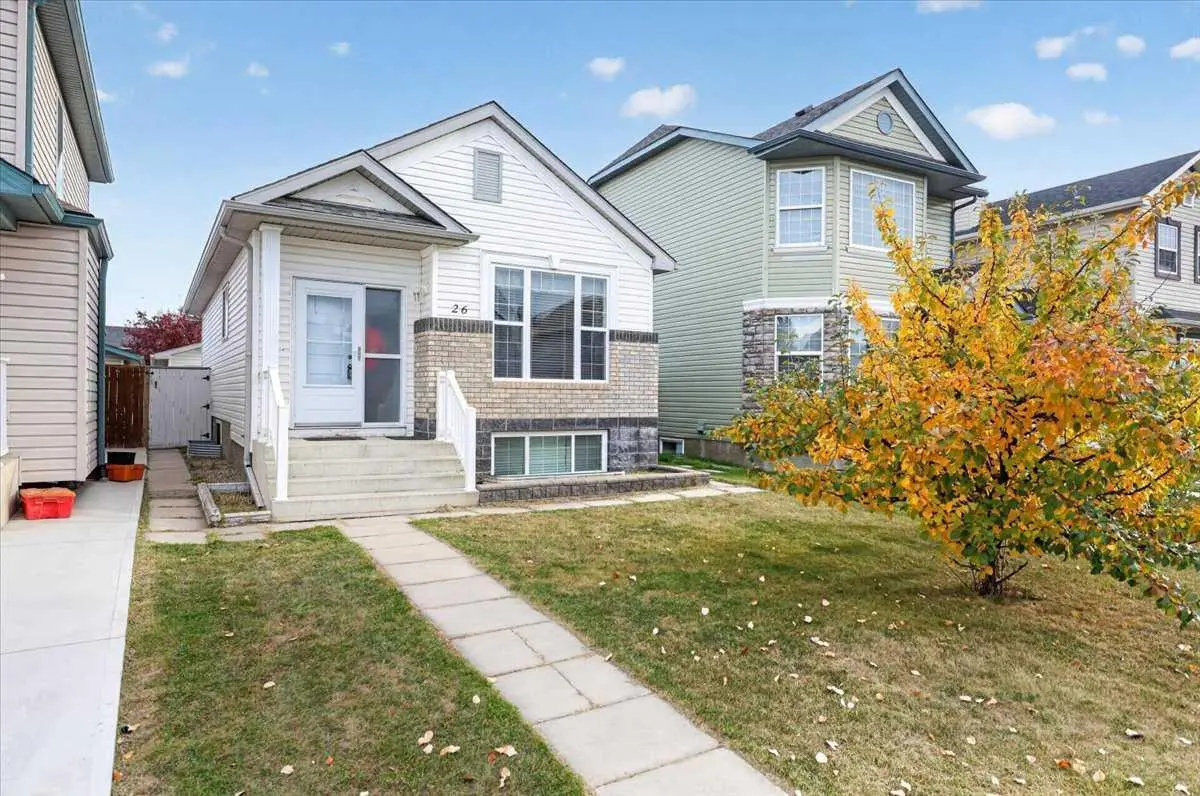 26 Saddlemead Way NE