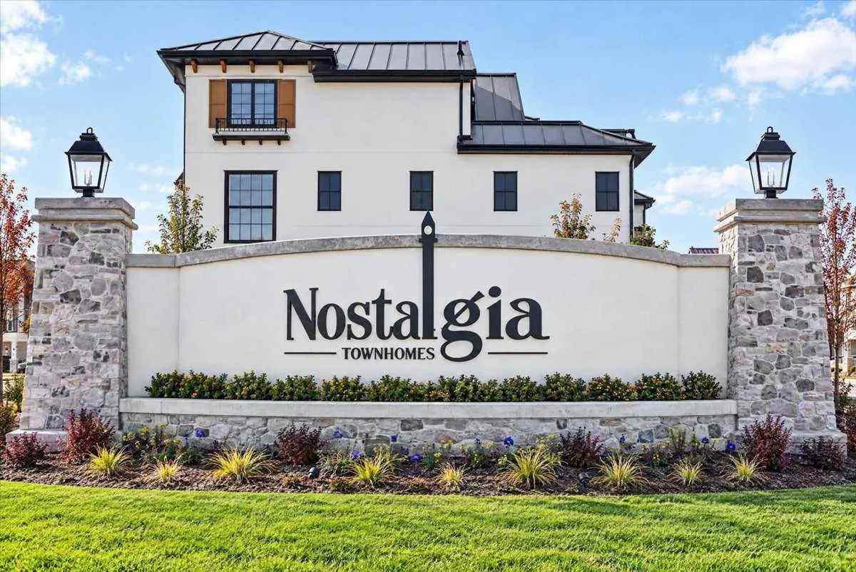 21321 Nostalgia Street SE