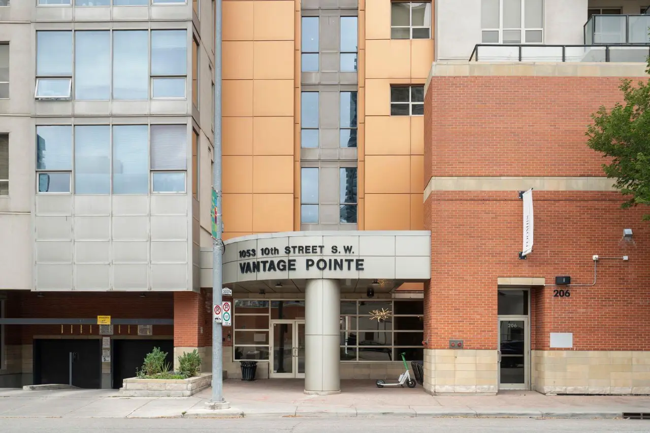 306, 1053 10 Street SW