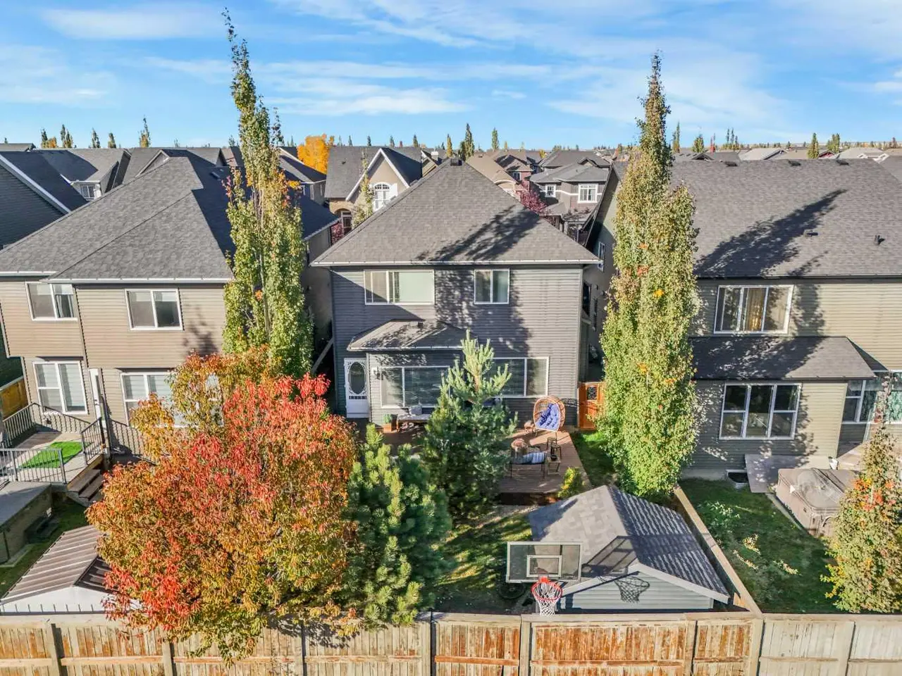 136 Cooperstown Place SW