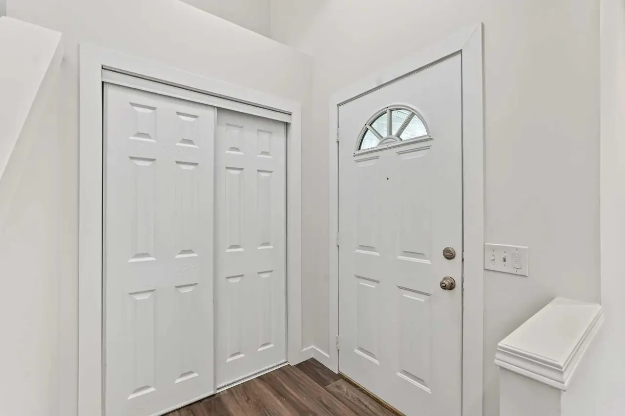244 Harvest Gold Circle NE