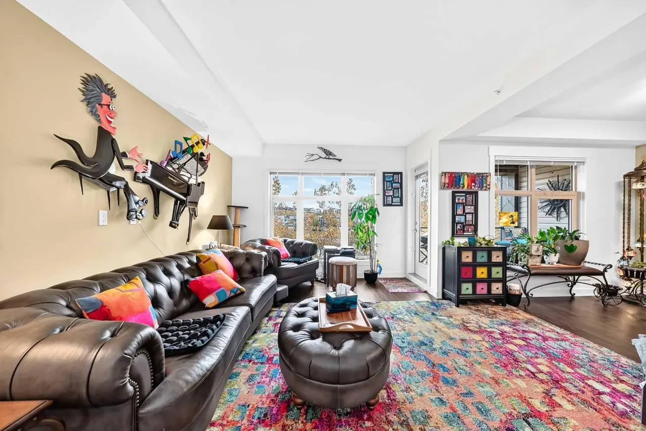 216, 45 Aspenmont Heights SW
