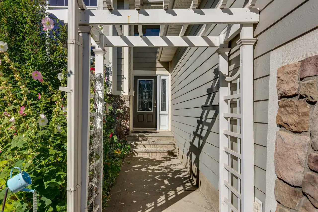 47 Webster Drive 
