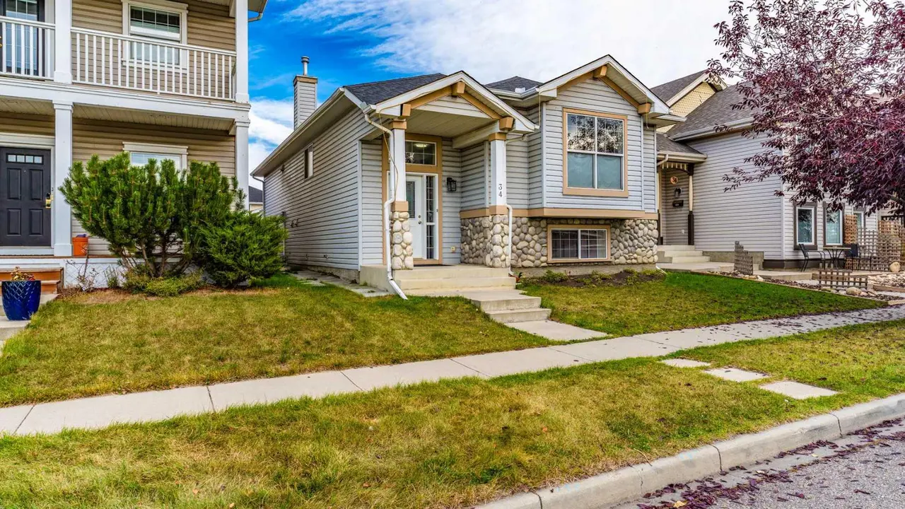 34 Prestwick Landing SE
