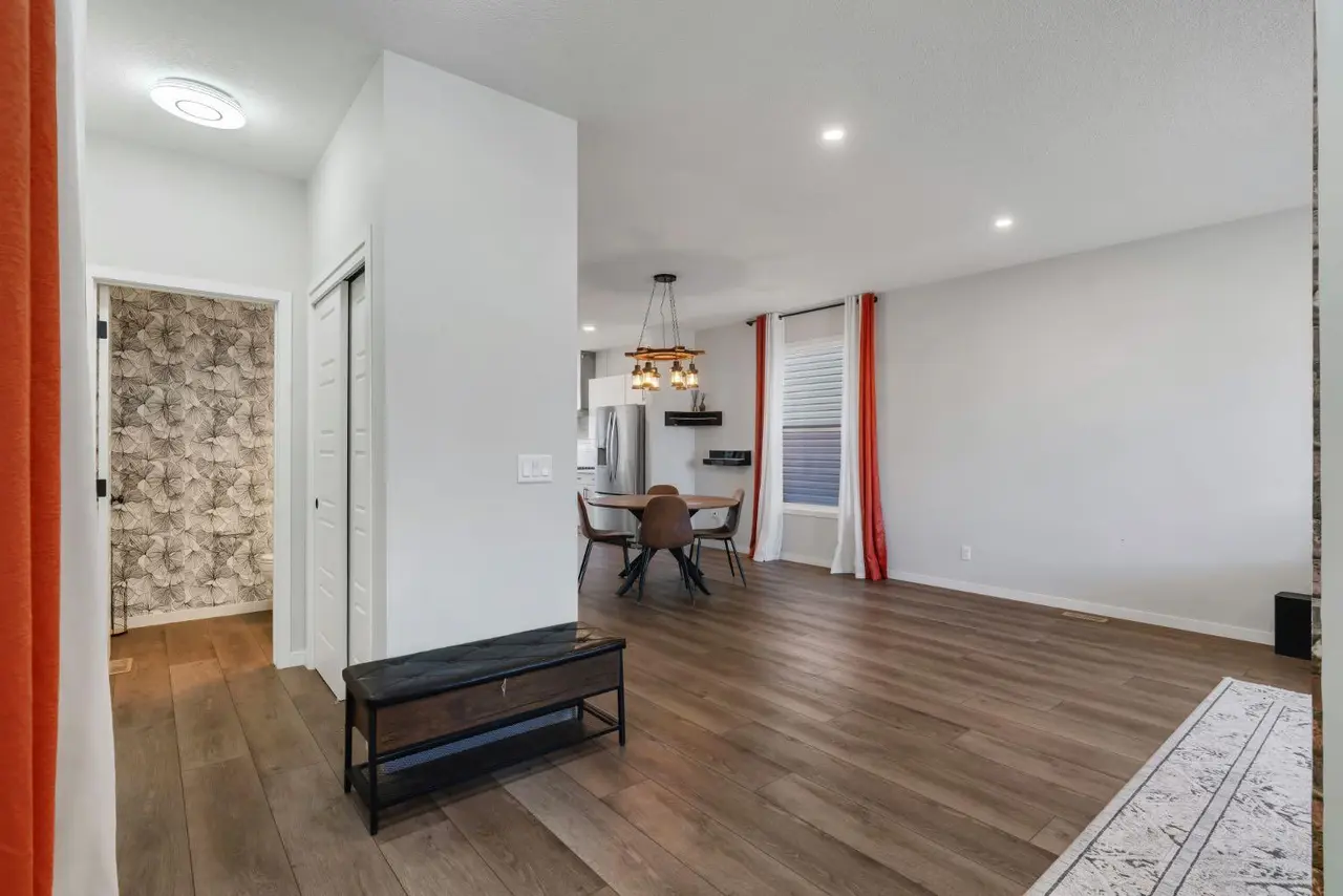 130 Dawson Harbour Rise 