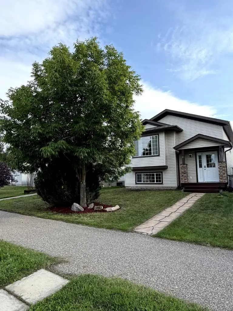 116 Pinnacle Boulevard 