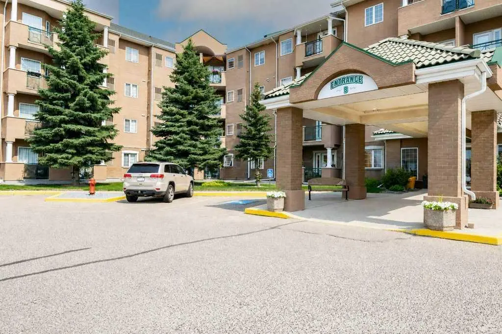 248, 278 Park Meadows Drive SE