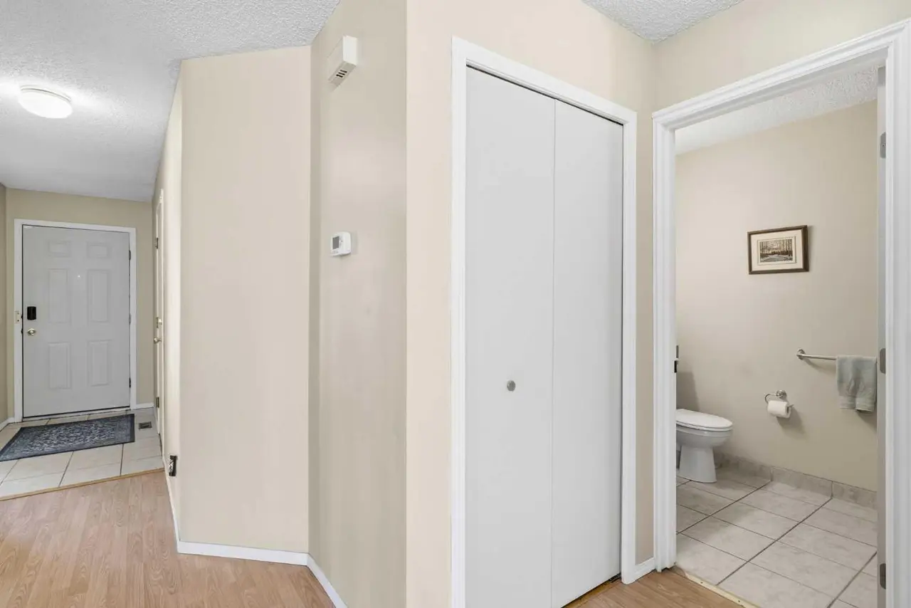 110 Somervale Point SW