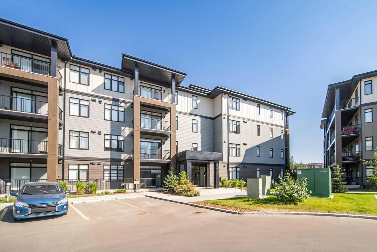 1310, 200 Seton Circle SE