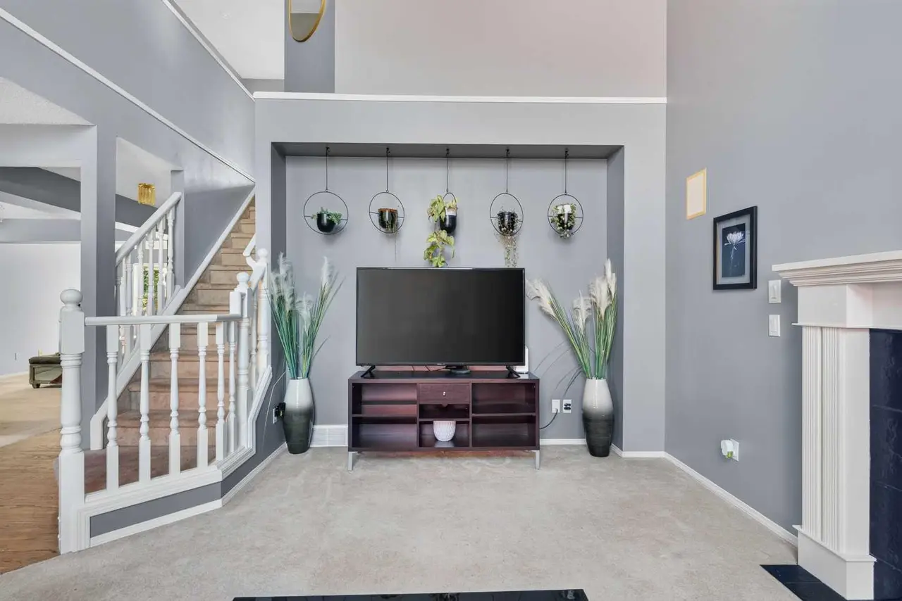 16 Citadel Estates Terrace NW
