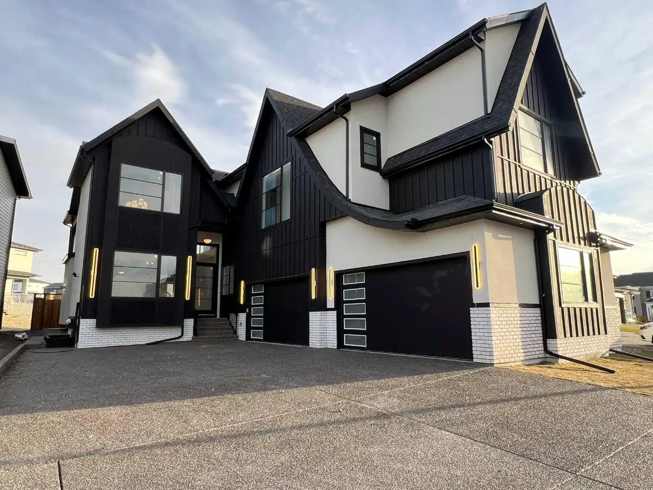 16 Rockcliff Hill NW
