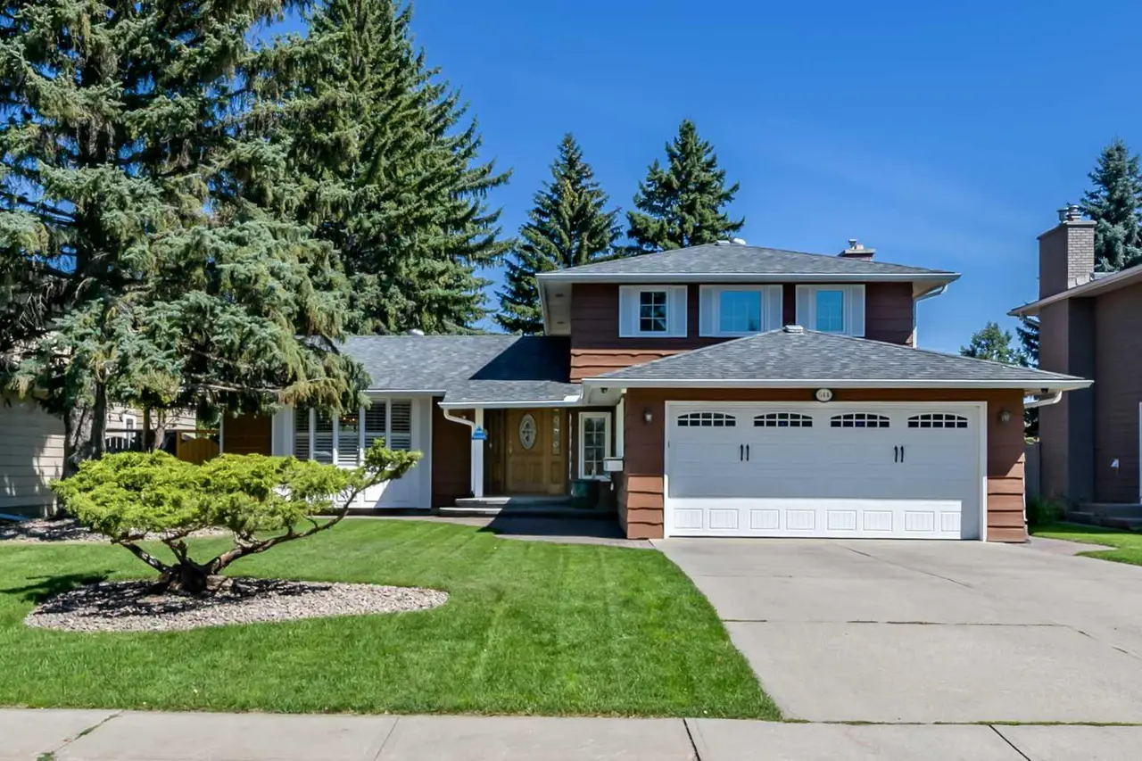 544 Willingdon Boulevard SE