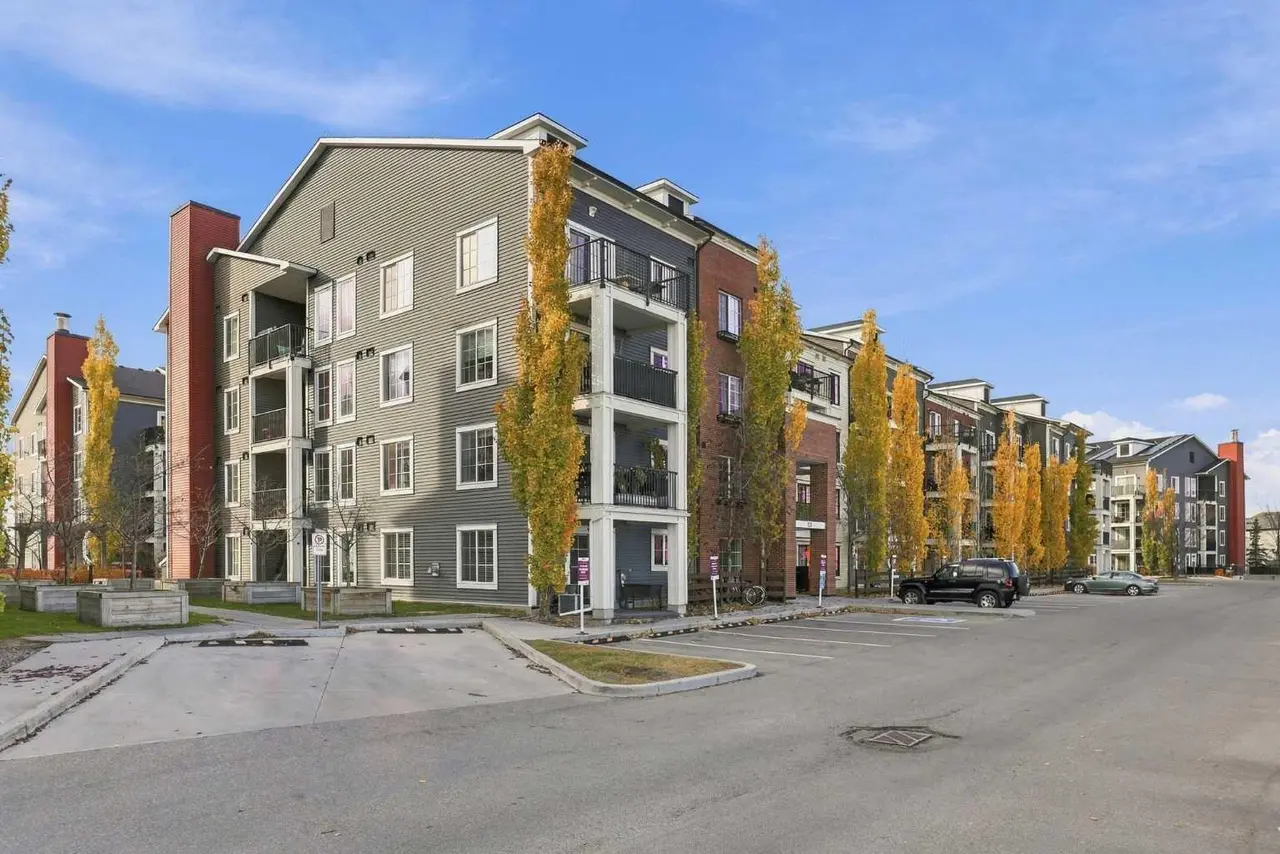 3404, 755 Copperpond Boulevard SE