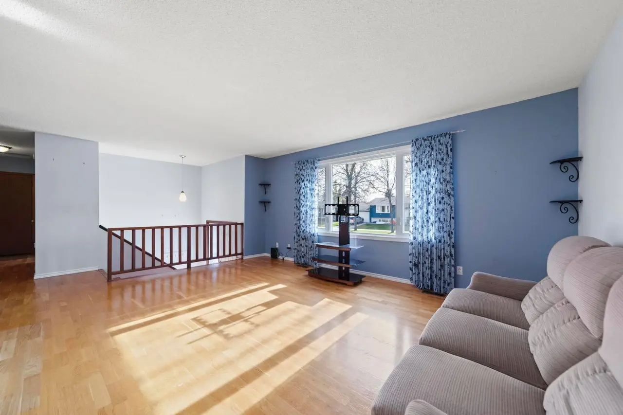 6112 Marler Drive 