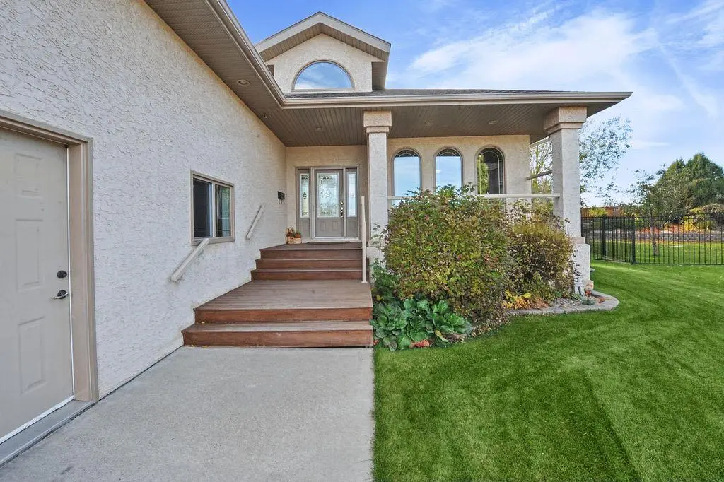 516 Park Ridge Close 
