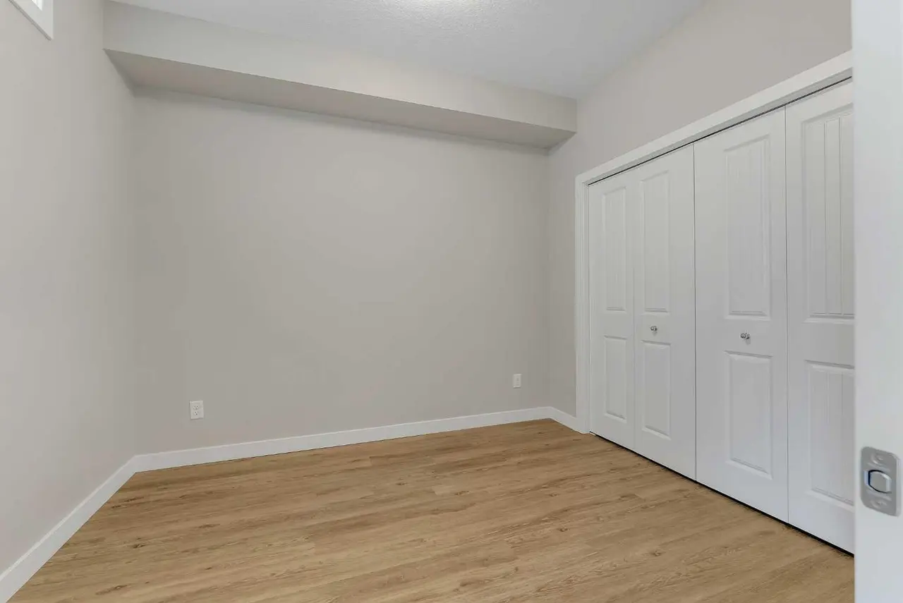 403, 110 Auburn Meadows View SE