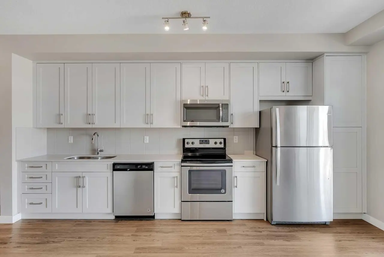 403, 110 Auburn Meadows View SE