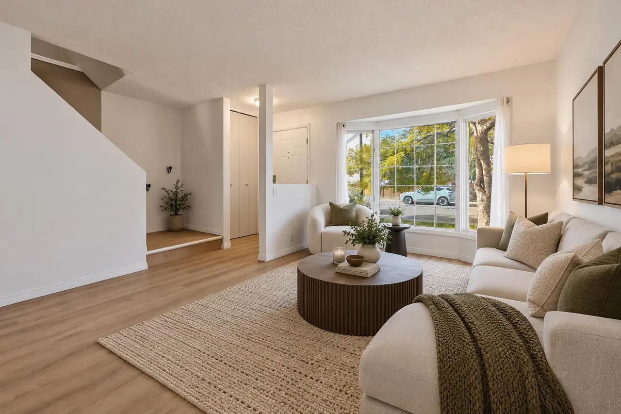 70 Edgeburn Crescent NW