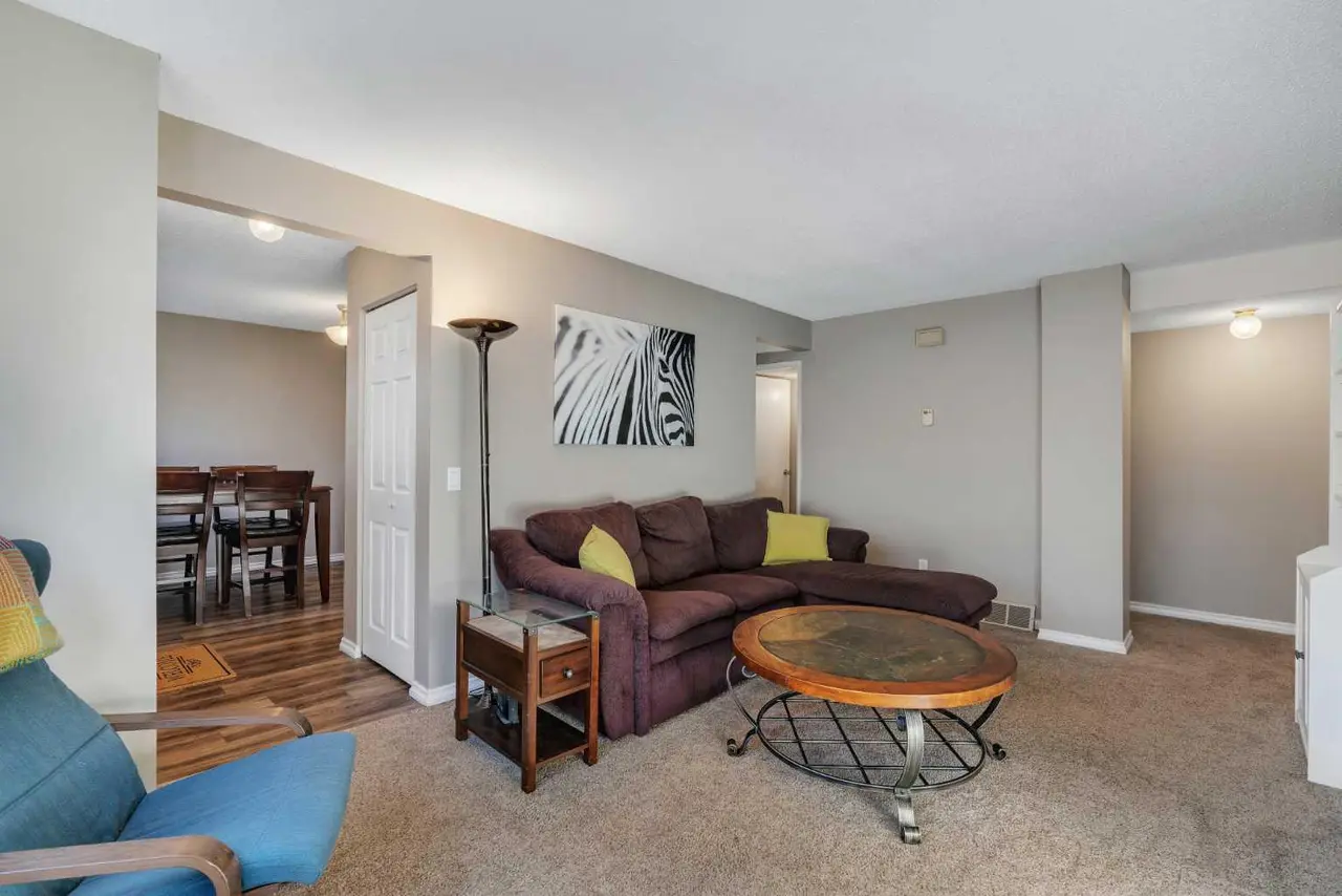 81, 203 Lynnview Road SE